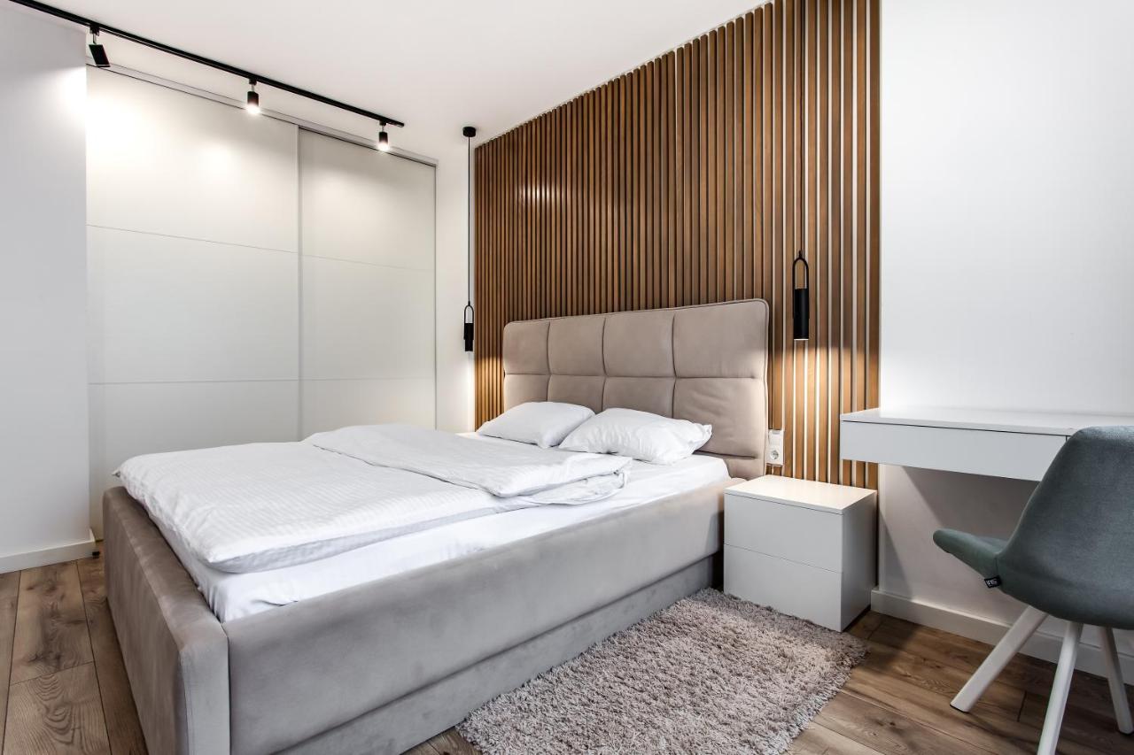 Vip Apartments Lviv Buitenkant foto